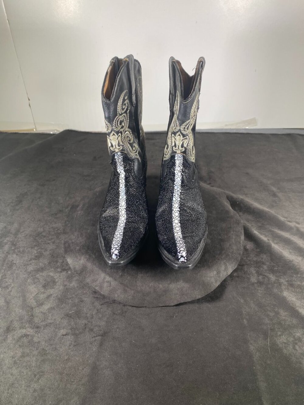 Youth/Big  Kids Authentic Snip Toe Sting Ray Exotic Boots, Made in Mexico, Used,